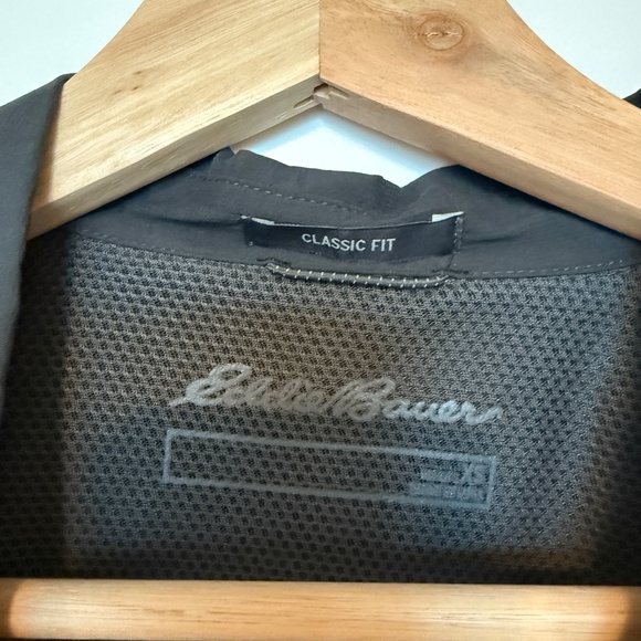 Eddie Bauer Women's Long-Sleeve Shirt - Picture 3 of 5